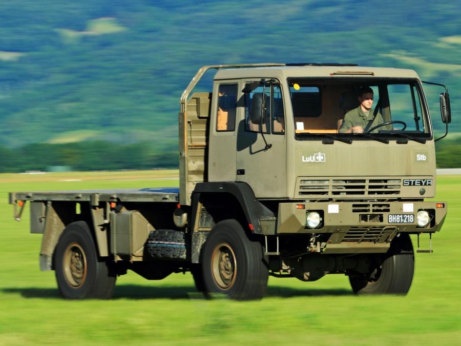  Steyr 12M18 1988 года  (фото 1 из 1)